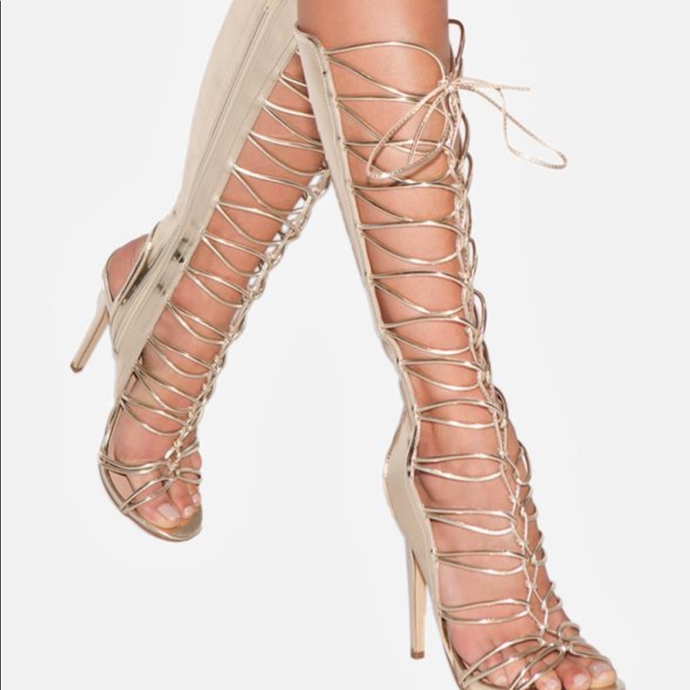 Lace Heels - Picture 4 of 4